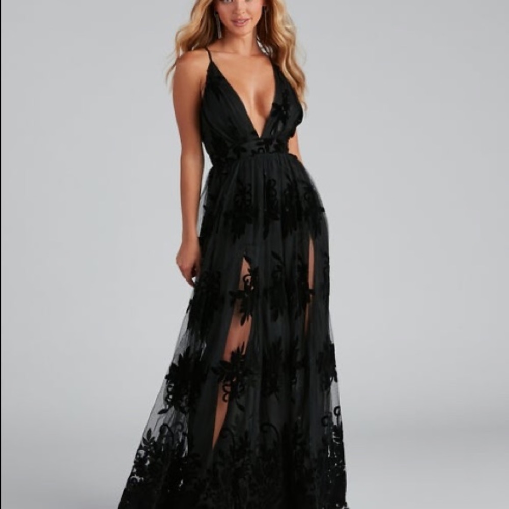 Morgan formal black flocked velvet dress